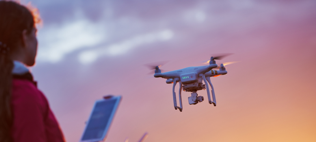 1685703806905416.png XPONENTIA04.png